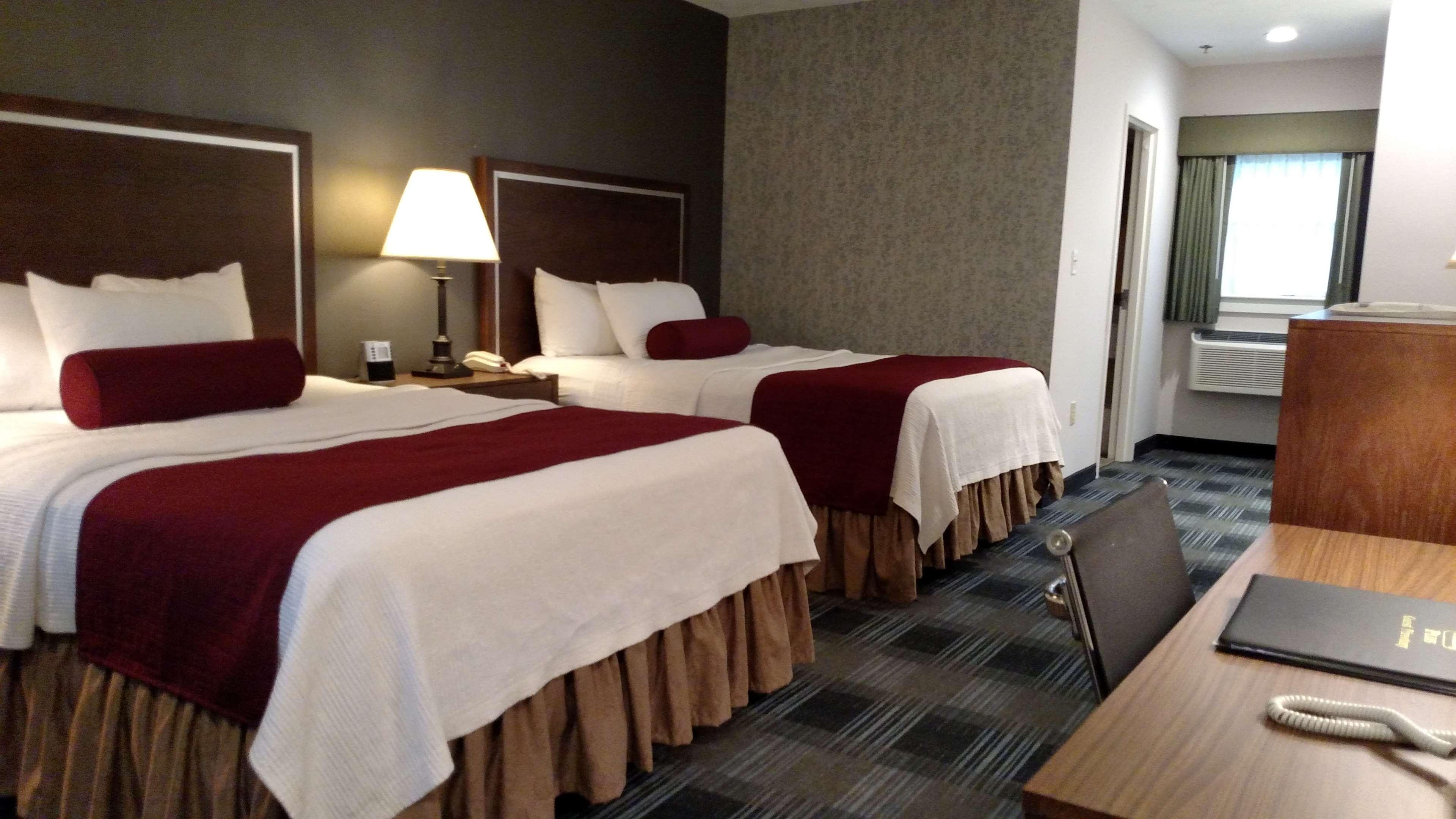 Best Western Plus Cold Spring Plymouth Buitenkant foto